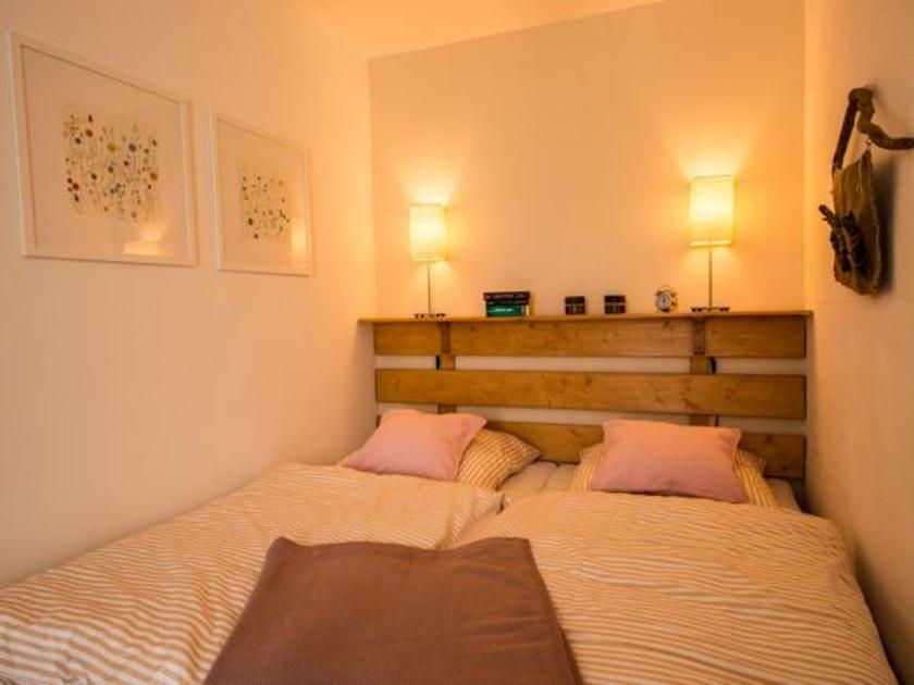 Wohlfuehloase Am Weissen Hirsch Apartment Dresden Bagian luar foto